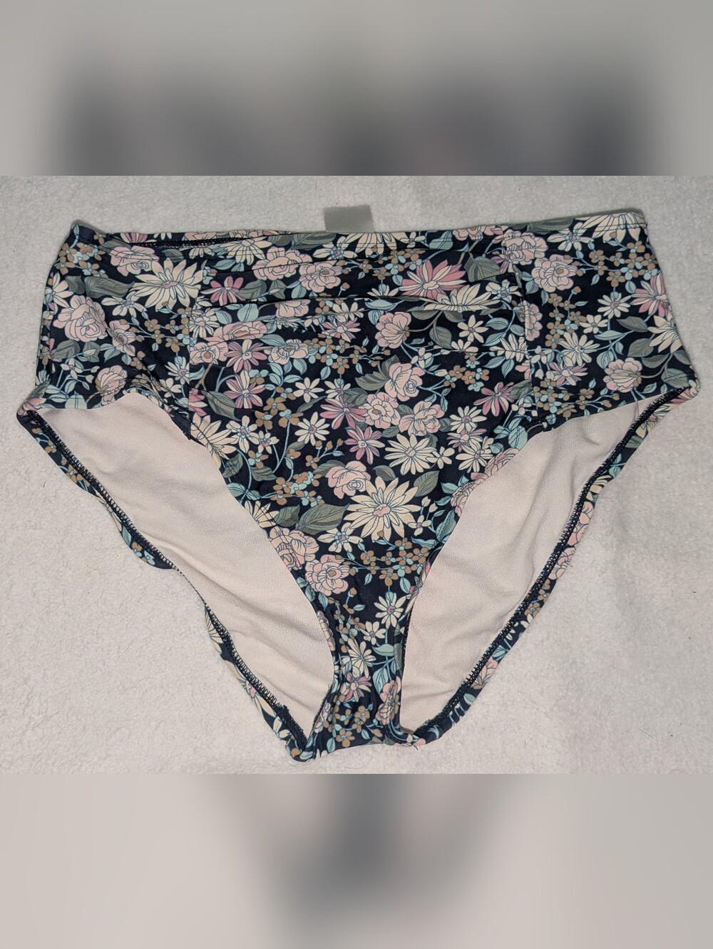 Kona Sol High-Waist Floral Bikini Bottom Sz. M